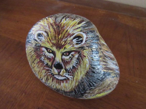 Rock Art Lion King by Artist Dahlia Ghaly